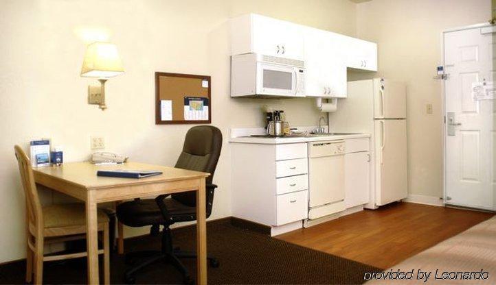Candlewood Suites Austin-Round Rock By Ihg Room photo